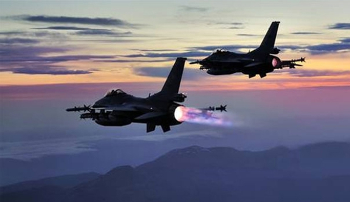 PKK'ya Şemdinli'de hava harekatı