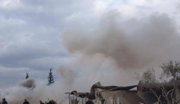 Pazar yerine hava saldırısı: 25 ölü