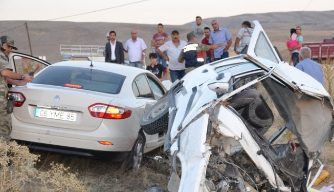 Katlliam gibi kaza: Bir aile yok oldu