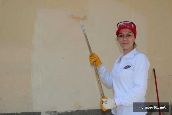 Erkek işine kadın eli değdi