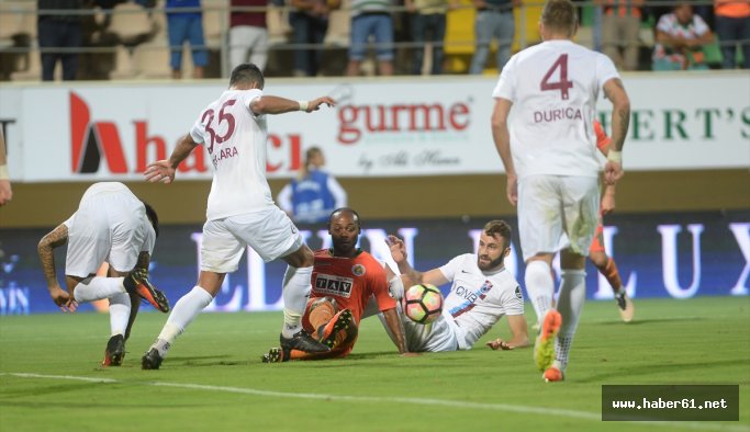 Taraftarla dalga geçiyorlar!