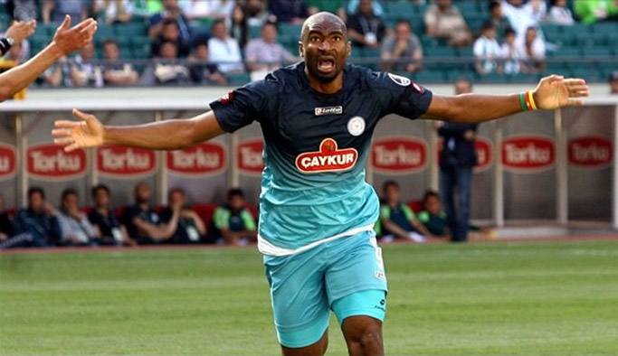 Kweuke, ligde oynayacak mı?