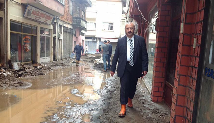 Araklı'dan Beşikdüzü'ne "Geçmiş Olsun"