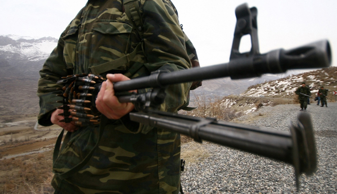 PKK'lılardan karakola saldırı