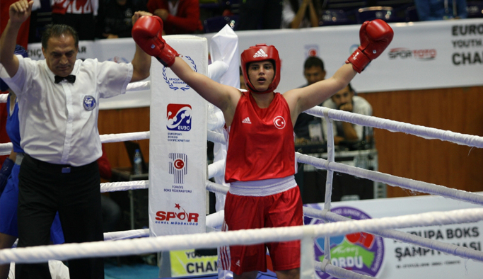 Trabzonlu Busenaz Avrupa Şampiyonu