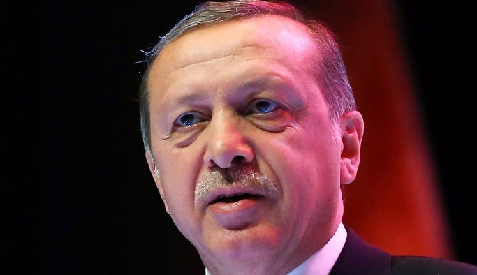 Erdoğan'a hakaret eden komedyen hakim karşısında!