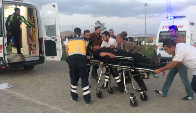 Çatışma: 3 korucu yaralı