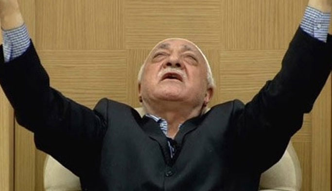 Soruları cinler Gülen'e getirmiş!