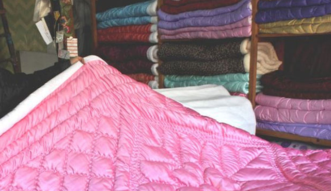 Trabzonlu usta yorgancılığı yaşatıyor