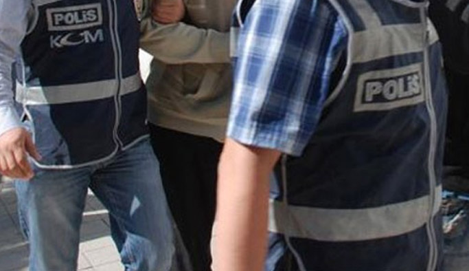 Trabzon'da 5 gözaltı bir firari!