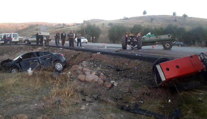 Belediye Başkanı aracı ile kaza yaptı