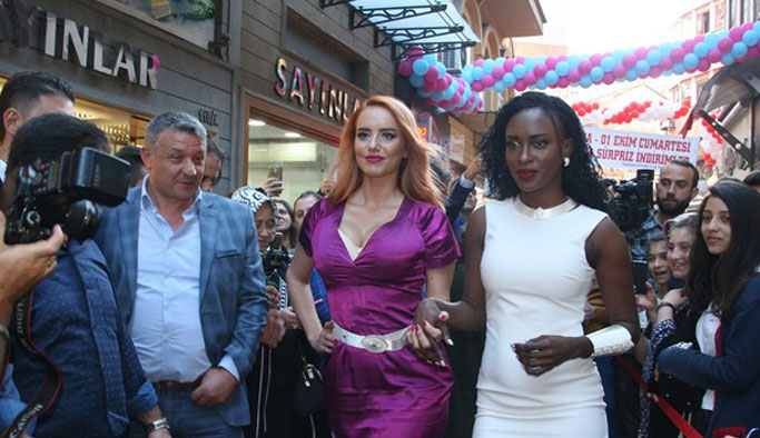 Trabzon'da halka açık açtın defilesi büyük ilgi gördü