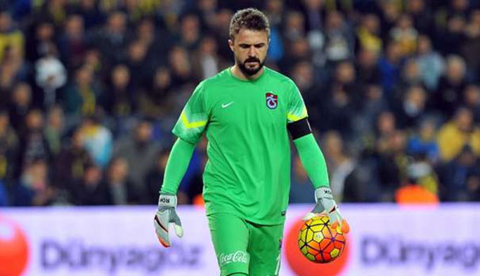 Onur: "Neden böyle oluyor"