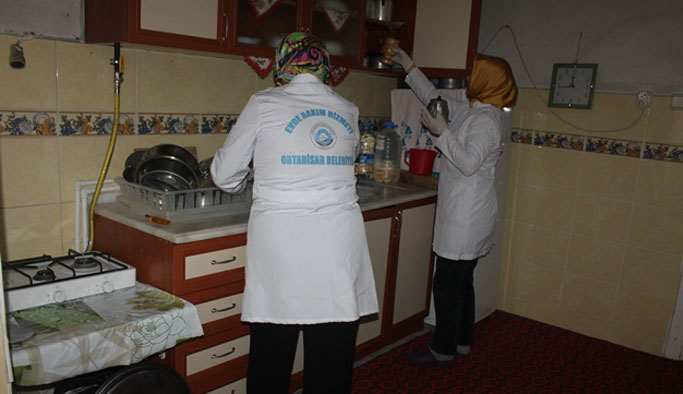 Trabzon'da yaşlı bakım hizmeti sürüyor