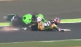 Kenan Sofuoğlu 8 tur kala düştü