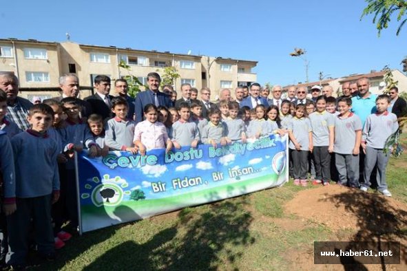 Trabzon'da fidanlar toprakla buluştu