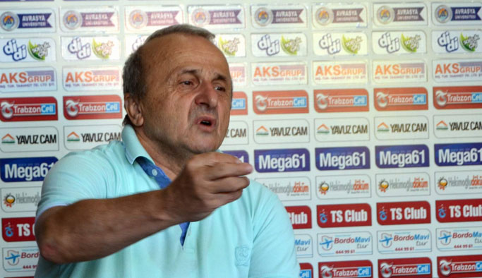 Adem Solak: "Rahip cinayeti Trabzon'un üzerine kaldı"