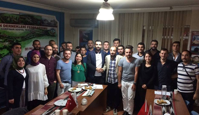 TDF gençlikte bayrak değişimi