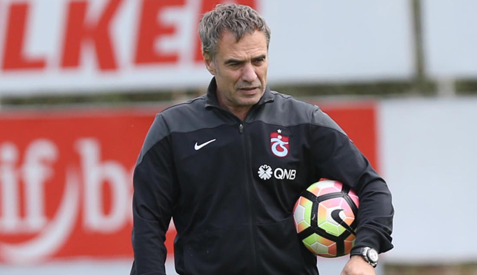 Ersun Yanal hücum hattına çare arıyor