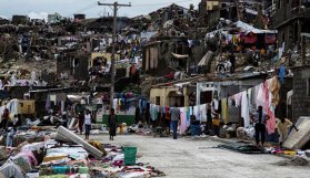 Kasırga 900 can aldı!