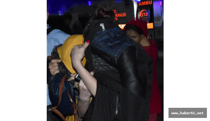 20 TL'ye otoparkta ilişkiye giriyorlar!