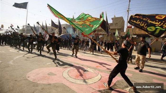 Türk bayrağını yırttılar!