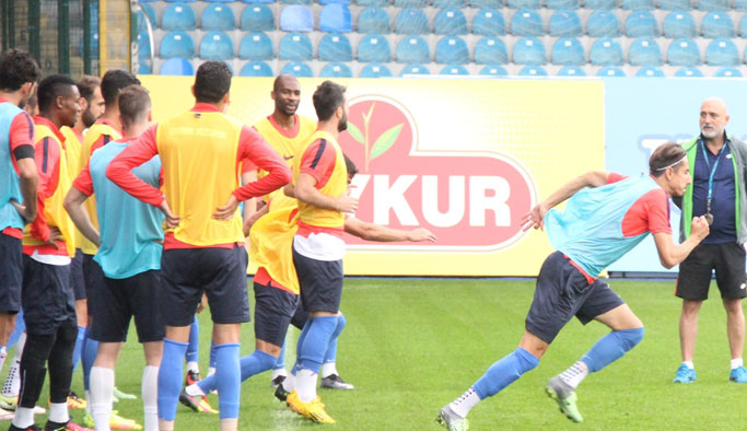 Rizespor, Antalya'ya bileniyor