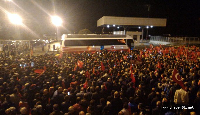 Trabzonlular Erdoğan'ı karşıladı