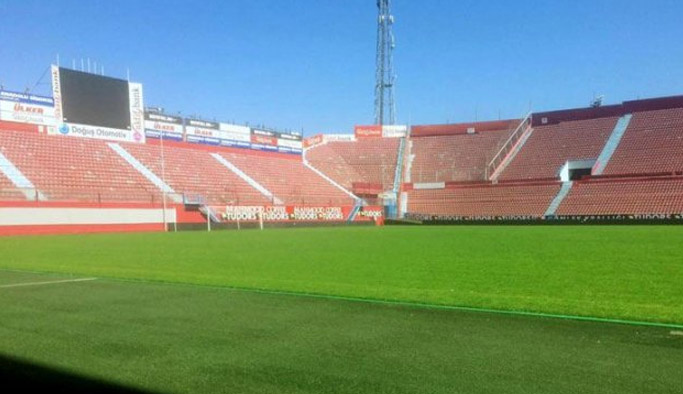 Avni Aker'de durum nasıl?