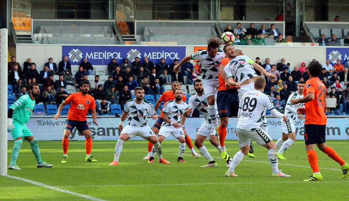 Başakşehir Konyaspor ile yenişemedi
