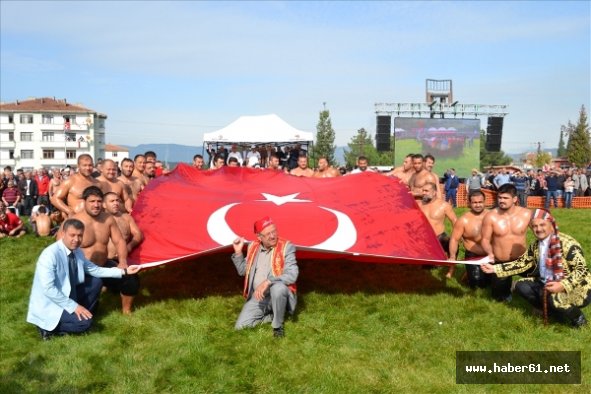 Pehlivanlar güreşti