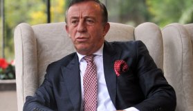 Ali Ağaoğlu'na yangın şoku