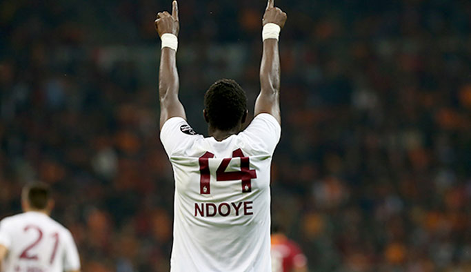 N'doye; Forvette alternatifler olması...