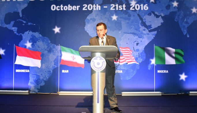 D8 ülkelerini Trabzon'a davet etti