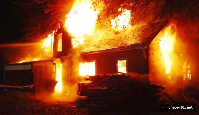 Trabzon'da evde yangın!