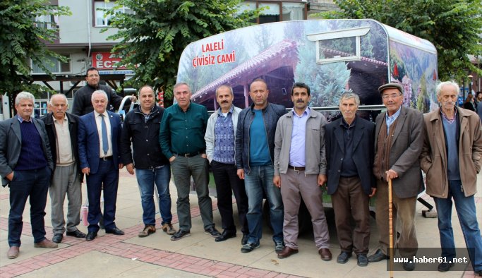 Fındık tanıtımı için karavanla tura çıktı