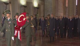 Devlet Erkanı Anıtkabir'e çıktı