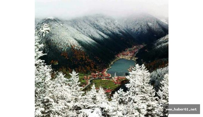 Uzungöl'e kar düştü