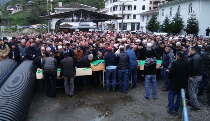 Rize'deki olayda hayatını kaybedenler uğurlandı