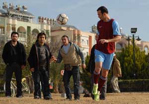 Gökhan reklam filminde oynadı