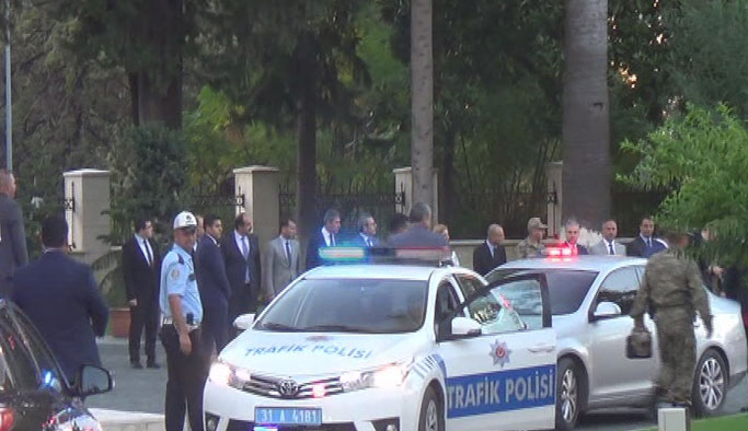 Bakan Işık sınıra gitti