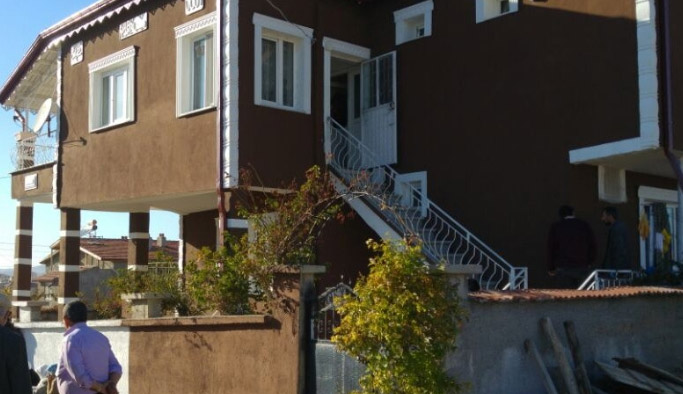 Elleri ve ayakları bağlanarak öldürülmüş!