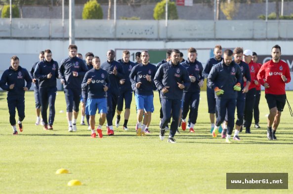 Trabzonspor'da 4 futbolcu sınırda