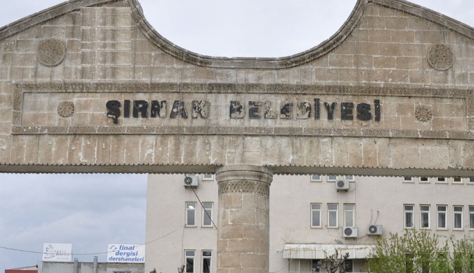 O Belediyeye kayyum atandı