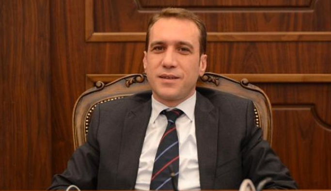 Emre Aksoy: "Hata ile art niyeti ayıran ince çizgi özür dilemektir"