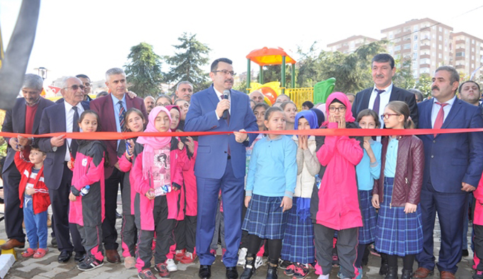 Genç: "Yeşili artırmak temel görevimiz"