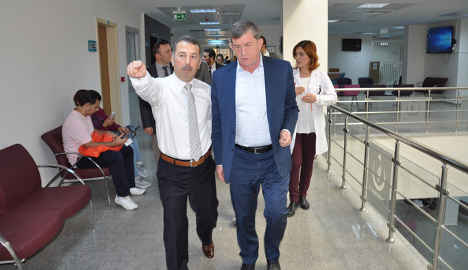 Haydar Revi'den diş hastanesine ziyaret