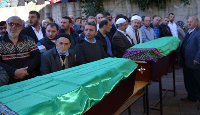 Birlikte saf tuttular: Birlikte ölüme gittiler