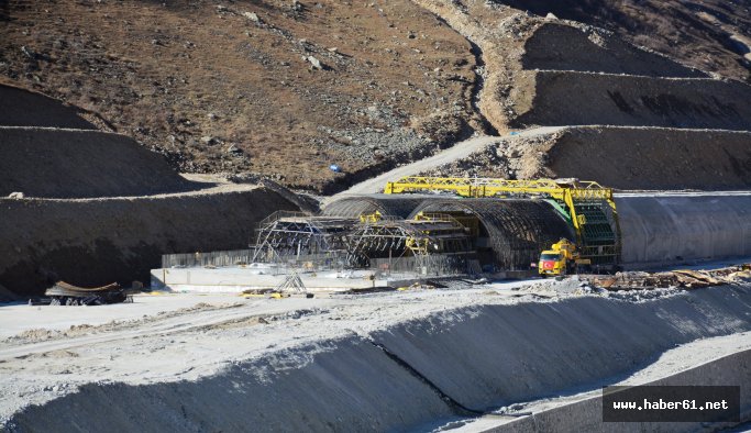 Başbakan Rize'de: Ovit'te ışık göründü