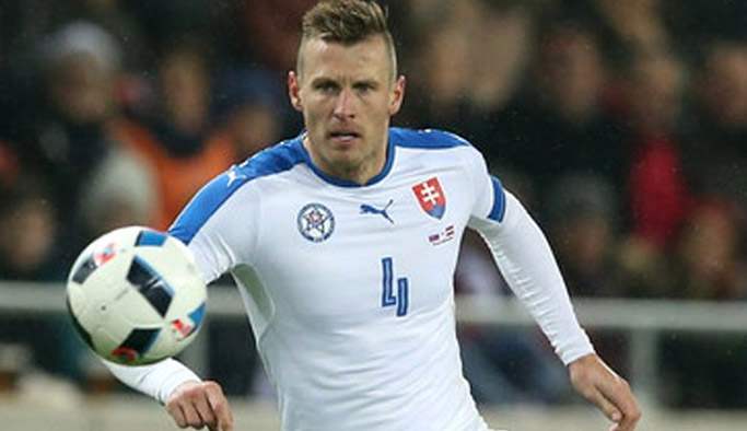 Bero ve Durica farklı kazandı